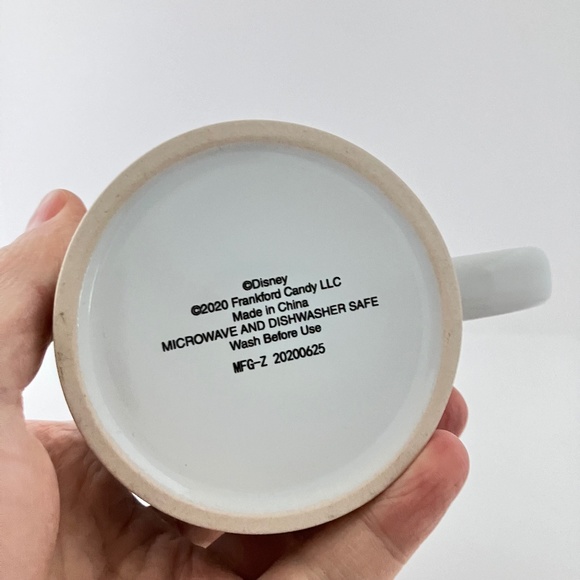 2020 Disney Mickey & Friends Christmas Mug By Frankford Candy - Picture 5 of 13